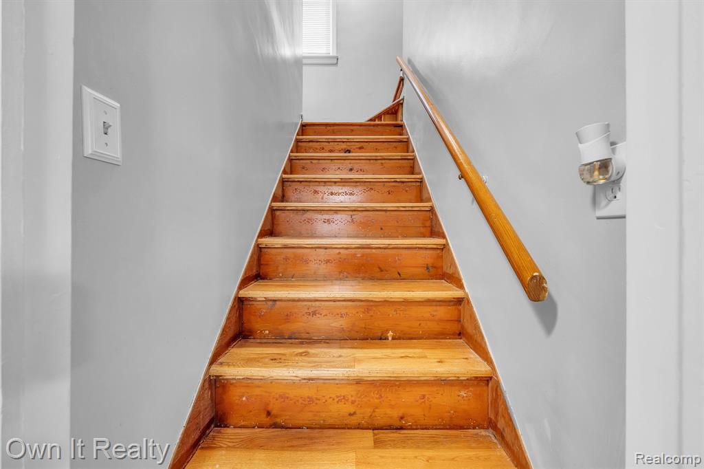 5461 JONATHON Street, Dearborn, MI 48126 — Photo 18