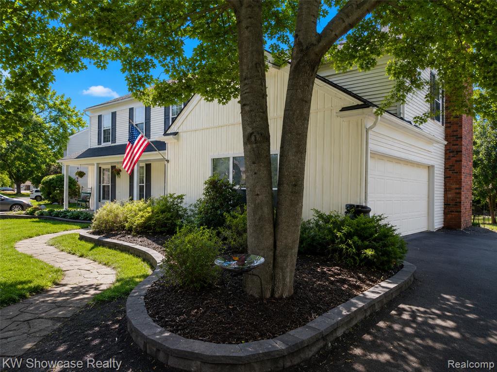 5409 S Piccadilly, West Bloomfield, MI — Photo 3