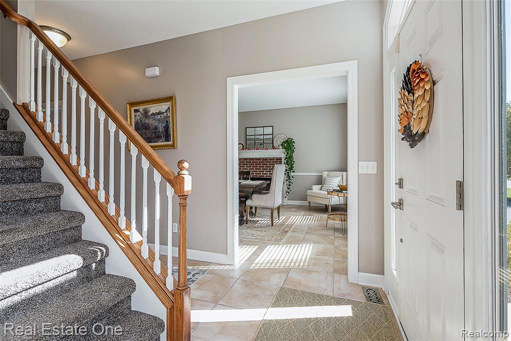7155 Campbell Mills Court, Brighton, MI 48116 — Photo 6