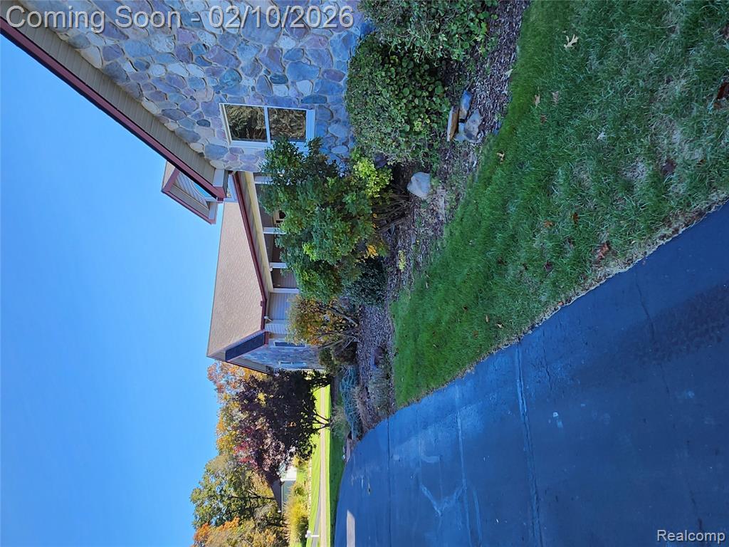 11651 Earl Street, Pinckney, MI, 48169