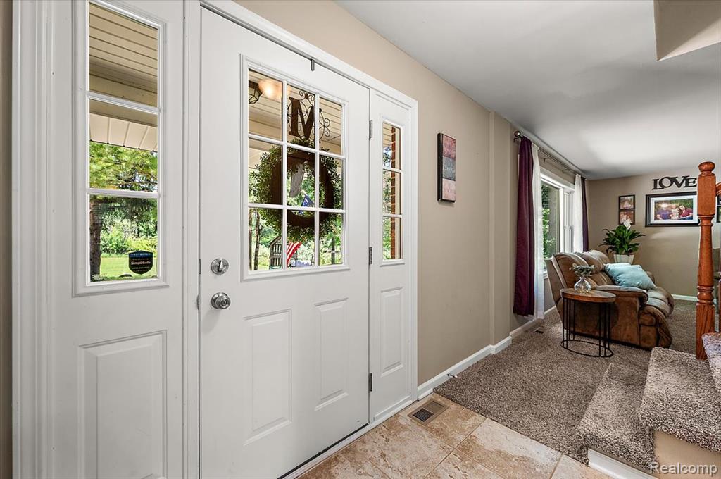 5836 Ewalt Road, Imlay City, MI 48444 — Photo 32