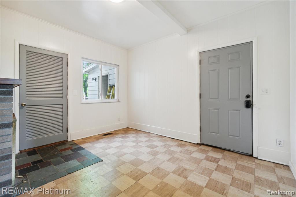 7353 GREEN VALLEY Drive, Grand Blanc, MI 48439 — Photo 16