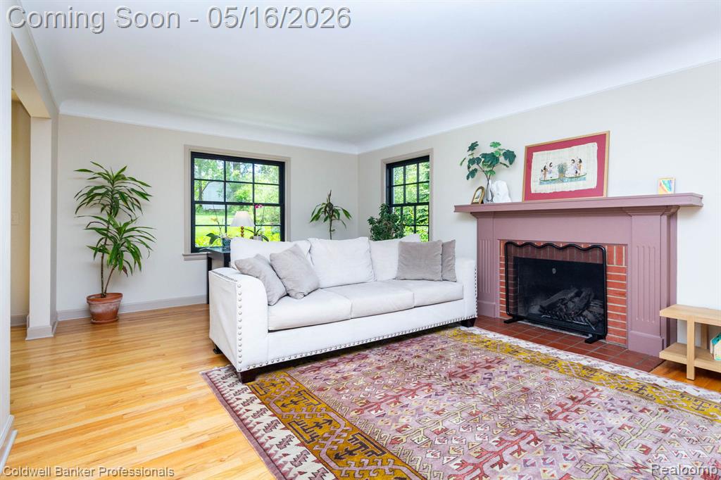 605 Apple Hill Lane, Rochester Hills, MI 48306 — Photo 8