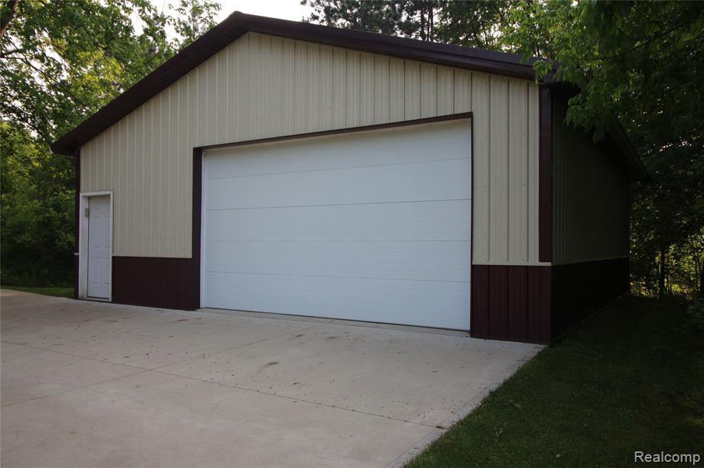 5836 Ewalt Road, Imlay City, MI 48444 — Photo 73