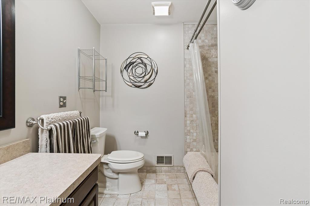 3200 Patterson Lake Road Road, Pinckney, MI 48169 — Photo 19