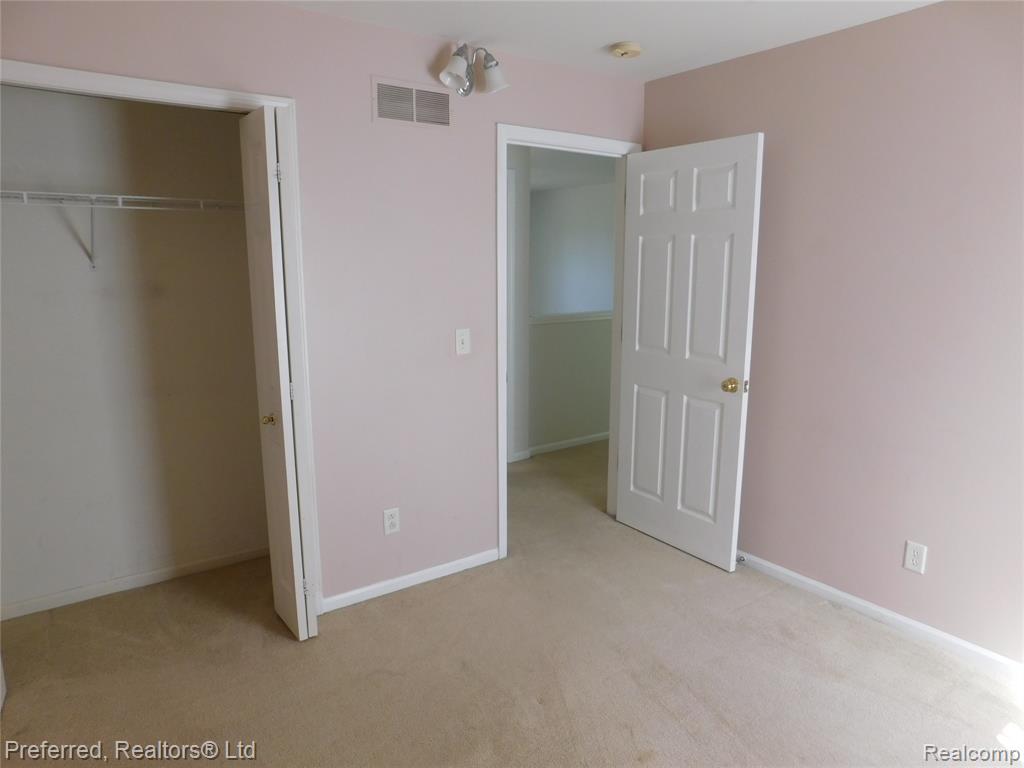 47243 FAIRLAWN, Canton, MI 48188 — Photo 15