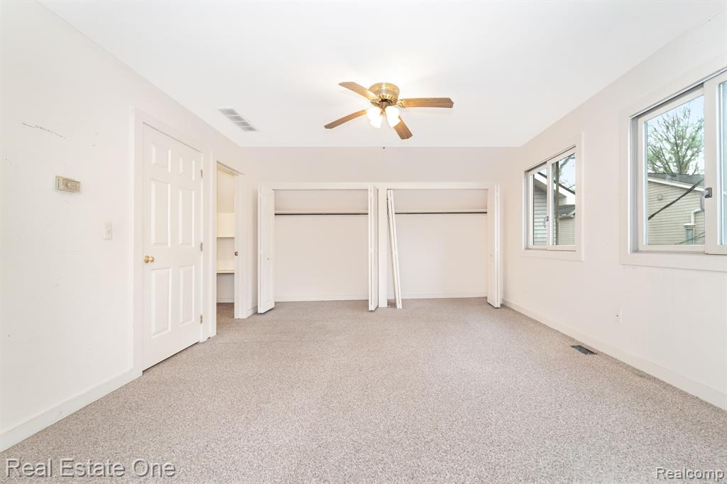 10194 Elmcrest Road, Whitmore Lake, MI 48189 — Photo 61