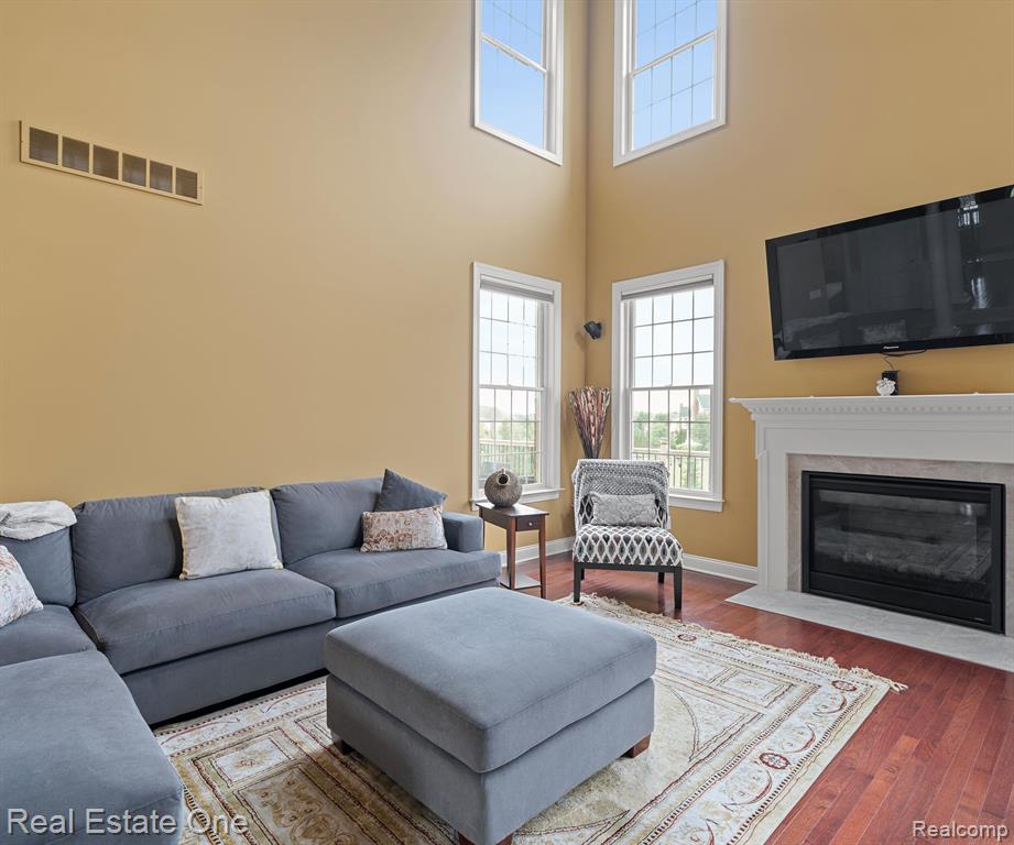 50437 TAMARACK Trail, Northville, MI 48168 — Photo 14
