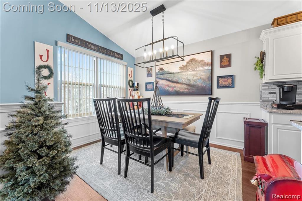 13967 Watersway Drive, Gibraltar, MI — Photo 8