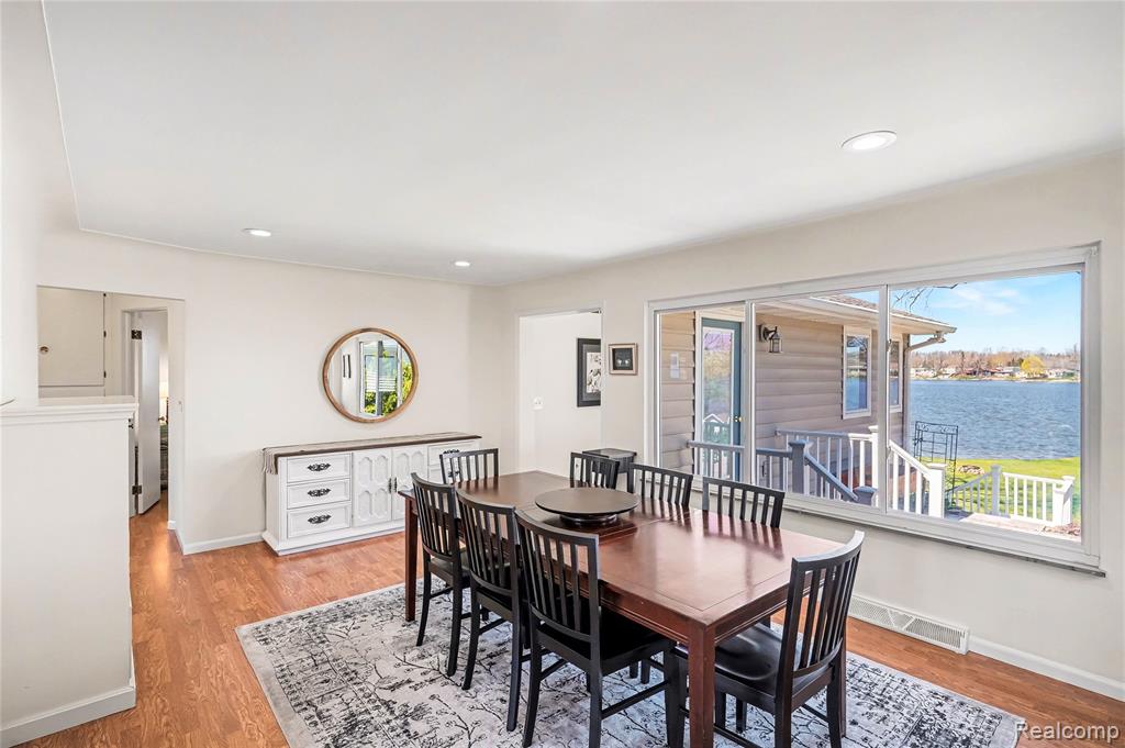 3504 Loon Lake Court, Linden, MI 48451 — Photo 6