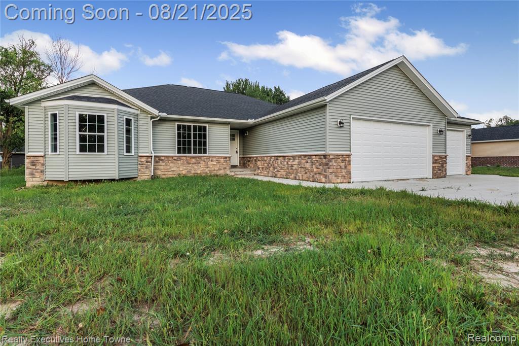 4429 RIVER Road, East China, MI — Photo 2