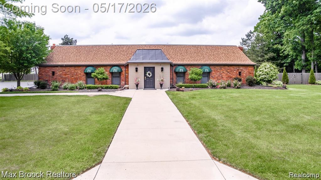 2004 Bootmaker Lane, Bloomfield Hills, MI 48304 — Photo 47