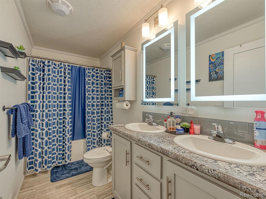 10747 S BROOKSTON Drive, Willis, MI 48191 — Photo 11