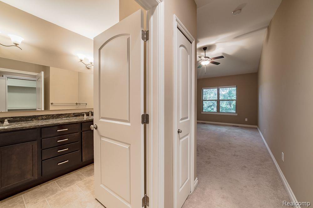 9546 KINGSWAY Circle, Clarkston, MI 48348 — Photo 27