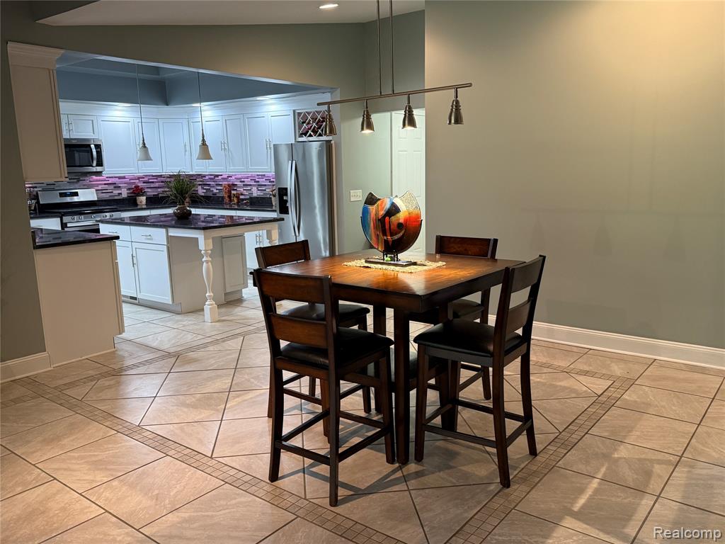 8761 Birchwood Drive, Newport, MI 48166 — Photo 9