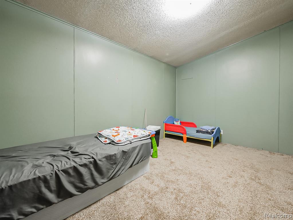 2015 Plum Street, Clarkston, MI 48348 — Photo 36