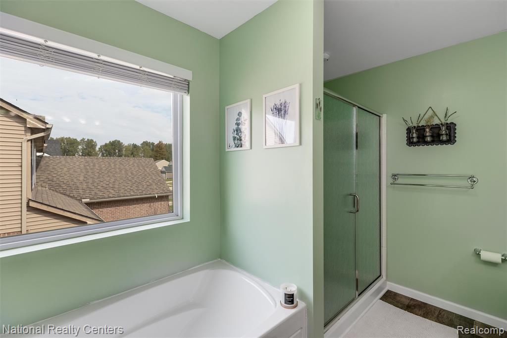 13456 Stamford Road, Belleville, MI 48111 — Photo 18