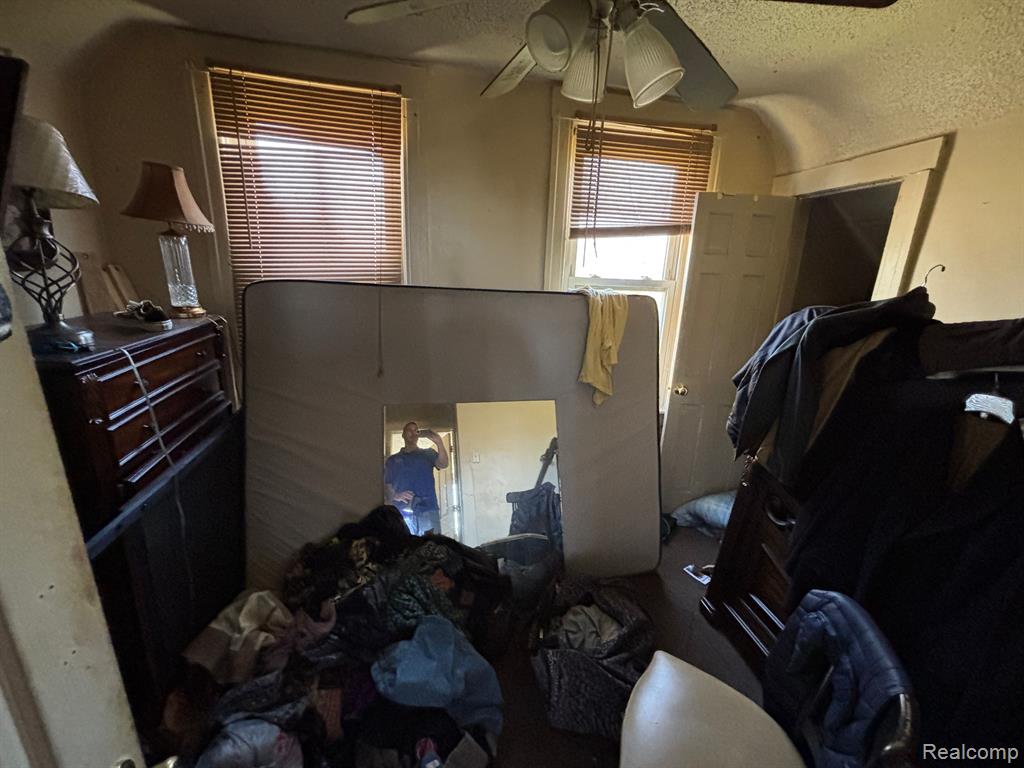5572 CADILLAC Avenue, Detroit, MI 48213 — Photo 13