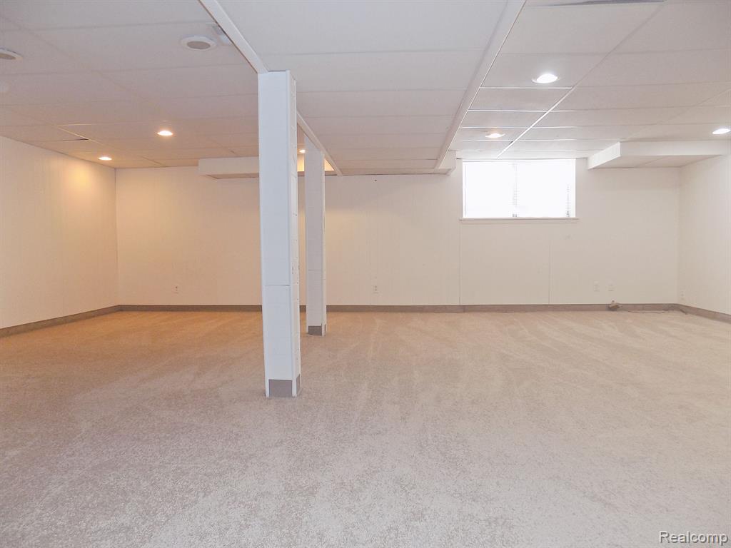 7158 PEBBLE PARK Drive, West Bloomfield, MI — Photo 33