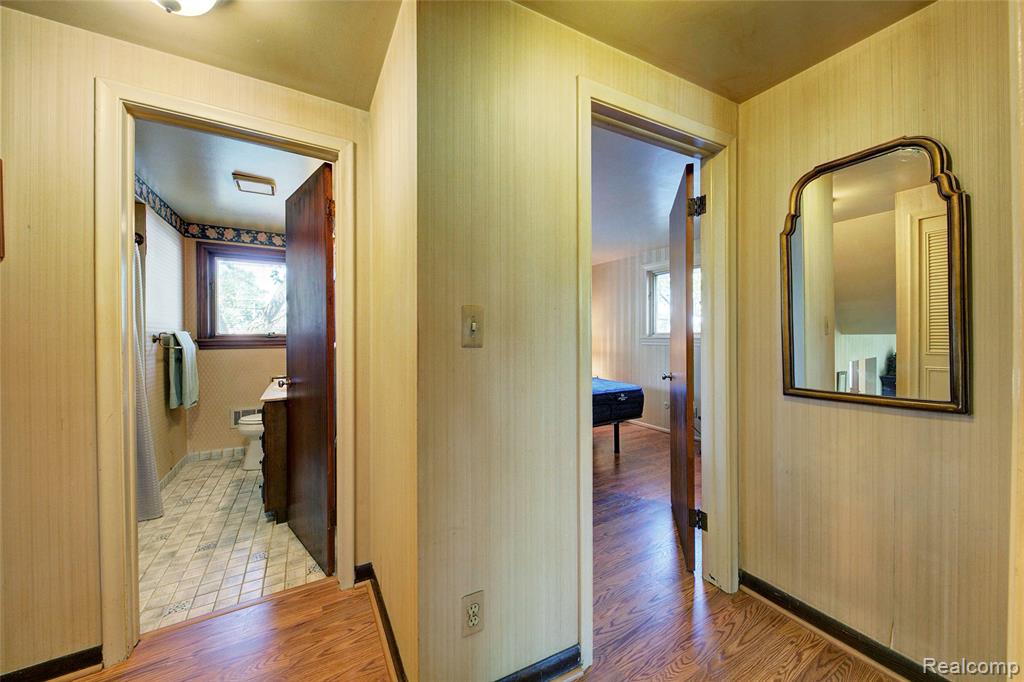 5489 Academy Street, Dearborn Heights, MI 48125 — Photo 46