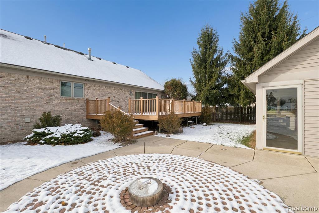 23220 Huron River Drive, Rockwood, MI — Photo 13