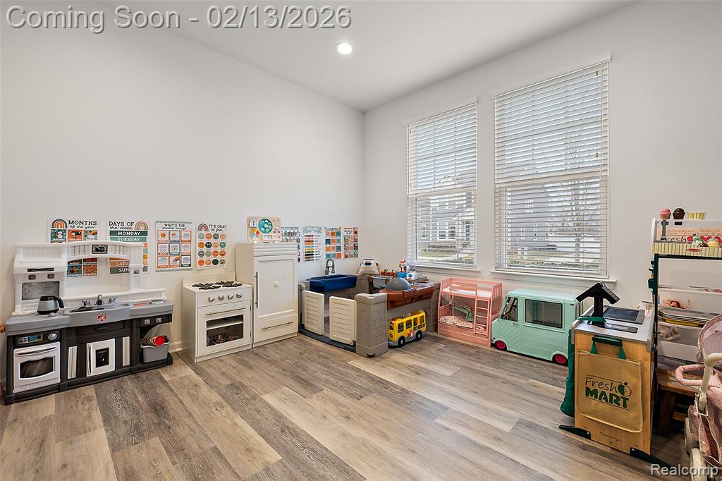 4201 Kent Road, Royal Oak, MI 48073 — Photo 4
