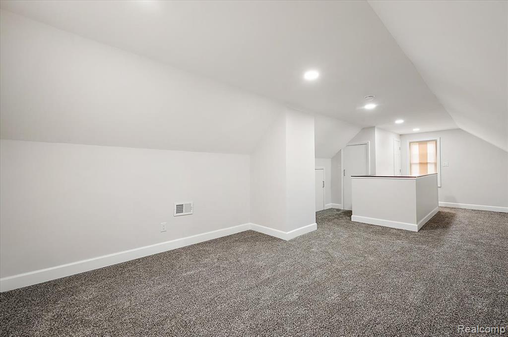 8404 Patton Street, Detroit, MI 48228 — Photo 33