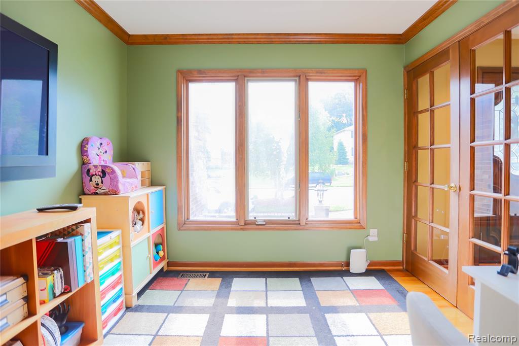810 Box Canyon Court, Rochester Hills, MI 48309 — Photo 9