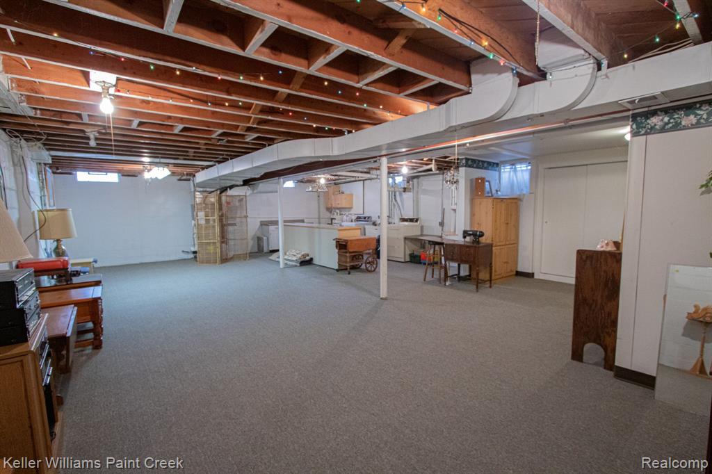 49525 SHELBY Road, Shelby Twp, MI 48317 — Photo 33