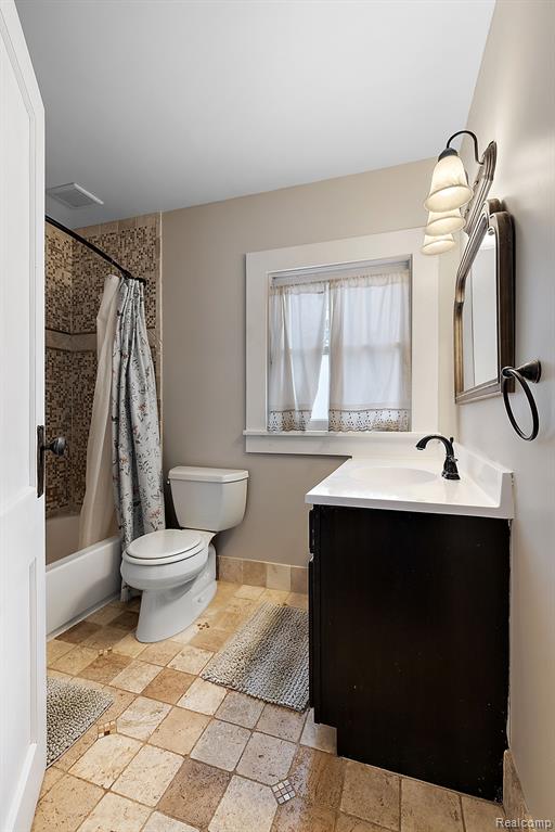 52 DENNISON Street, Oxford, MI 48371 — Photo 36