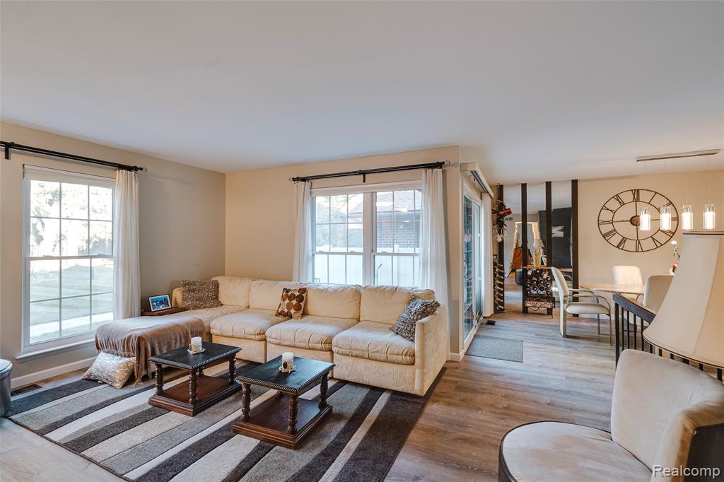 40554 Newport Drive, Plymouth, MI 48170 — Photo 9
