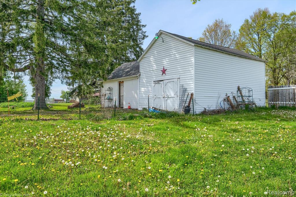 164 Myers Road, Lapeer, MI 48446 — Photo 34