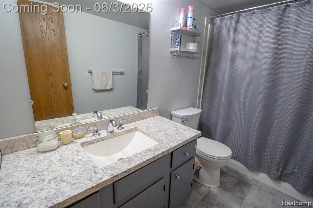 61200 Greenwood Drive, South Lyon, MI 48178 — Photo 20