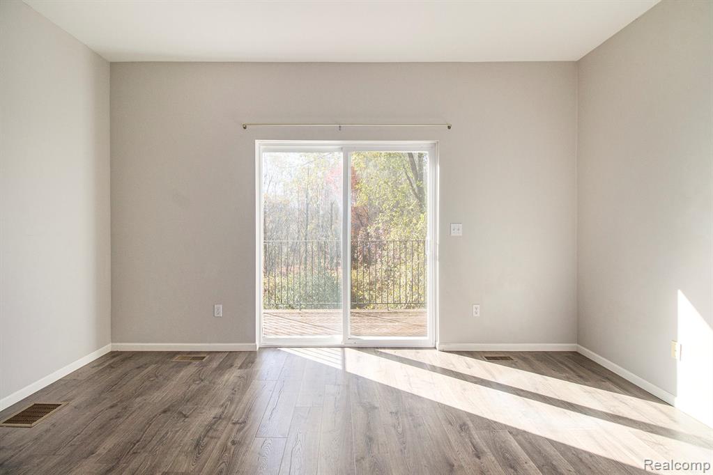 2157 Knotty Pine Trail, Howell, MI 48855 — Photo 18