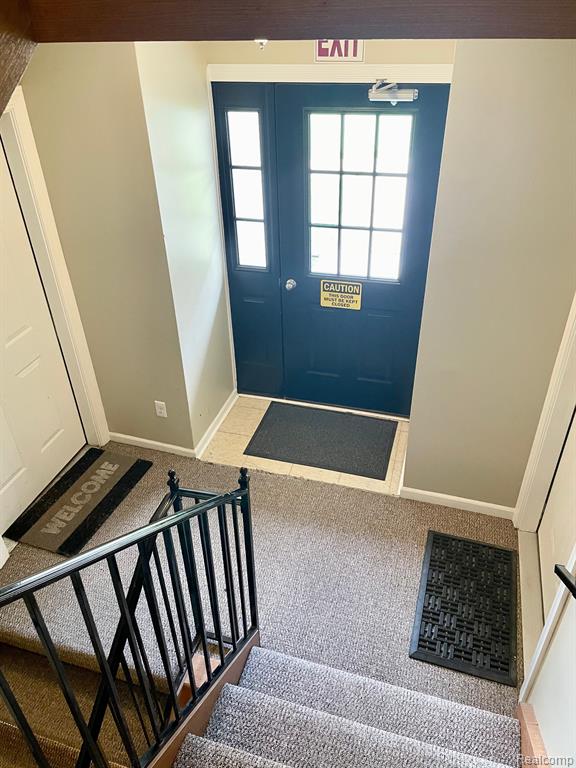 525 FAIRBROOK, 29, Northville, MI 48167 — Photo 2