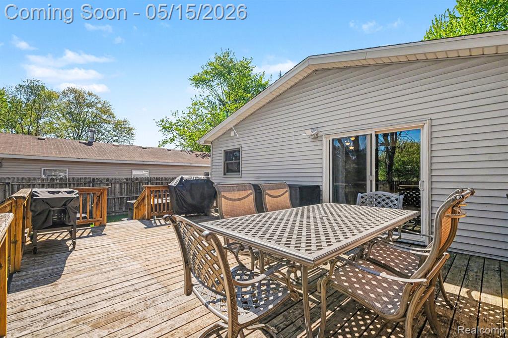 401 Lakeview Street, Holly, MI 48442 — Photo 23
