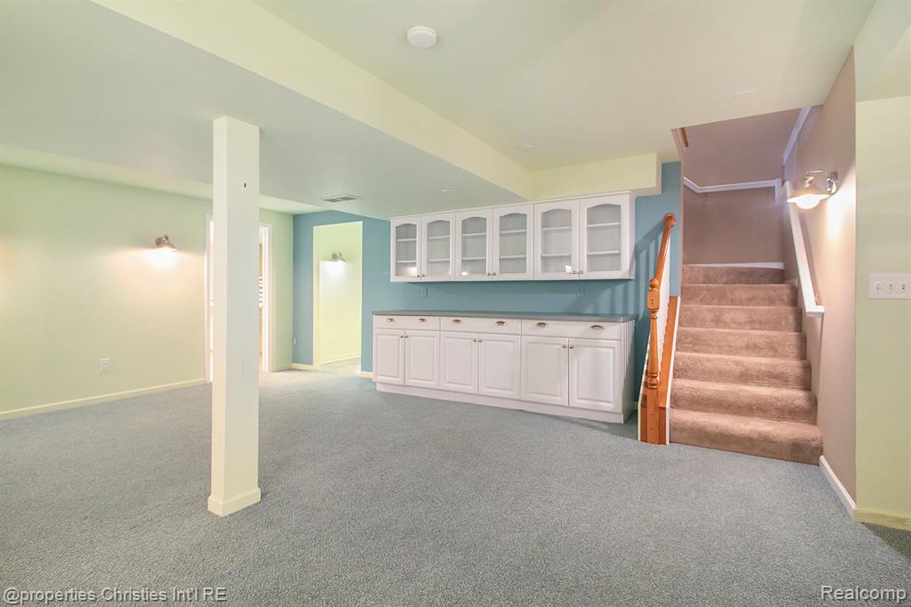7487 GREEN MEADOW Lane, Canton, MI 48187 — Photo 21