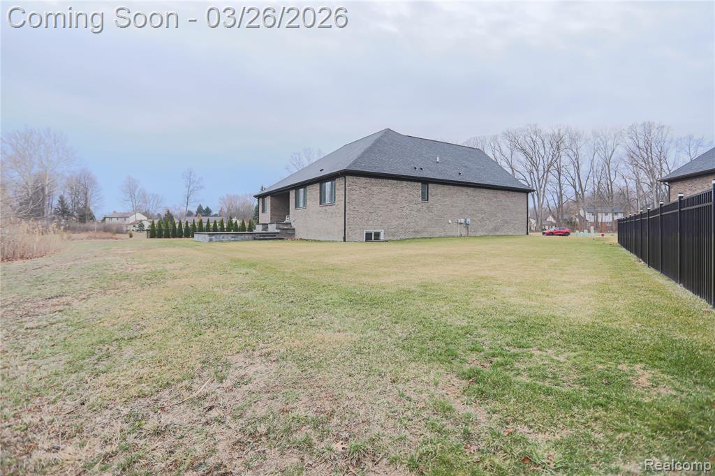 13033 Cathedral Court, Shelby Twp, MI 48315 — Photo 5