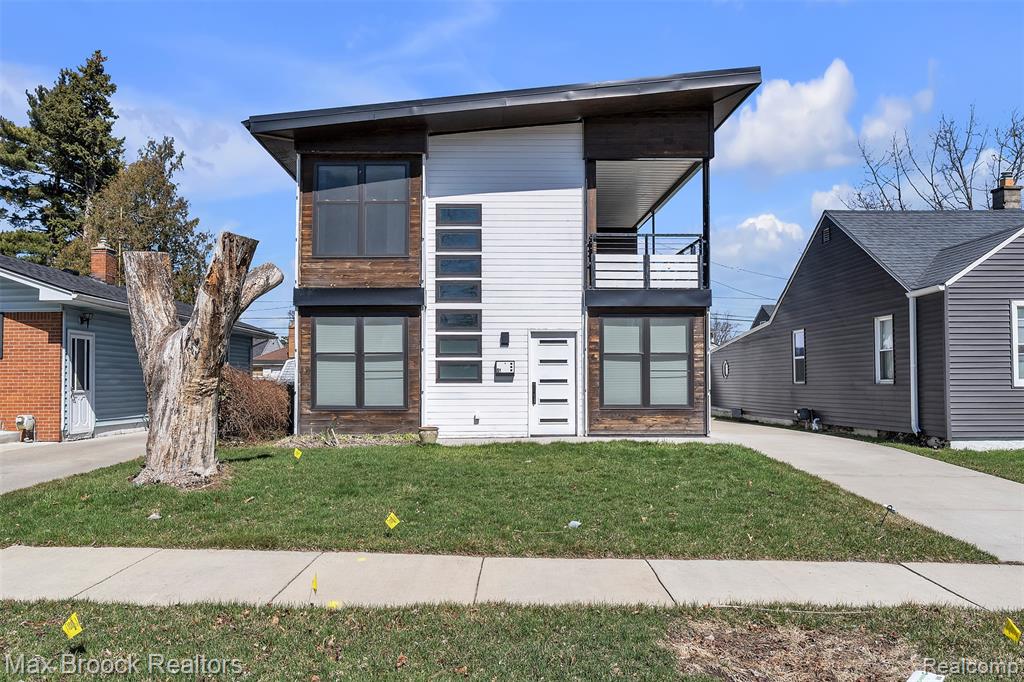 51 E Shevlin Avenue, Hazel Park, MI 48030 — Photo 3