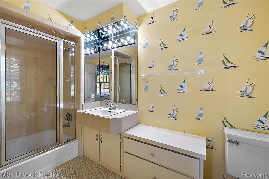 783 WOODDALE Road, Bloomfield Hills, MI 48301 — Photo 30