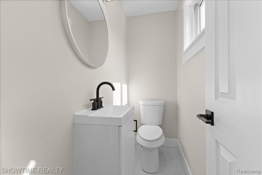 10358 Cloverdale Avenue, Ferndale, MI 48220 — Photo 17