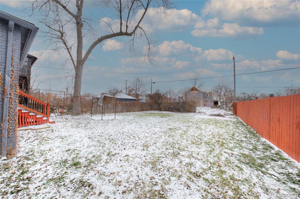 700 W Euclid Street, Detroit, MI 48202 — Photo 41