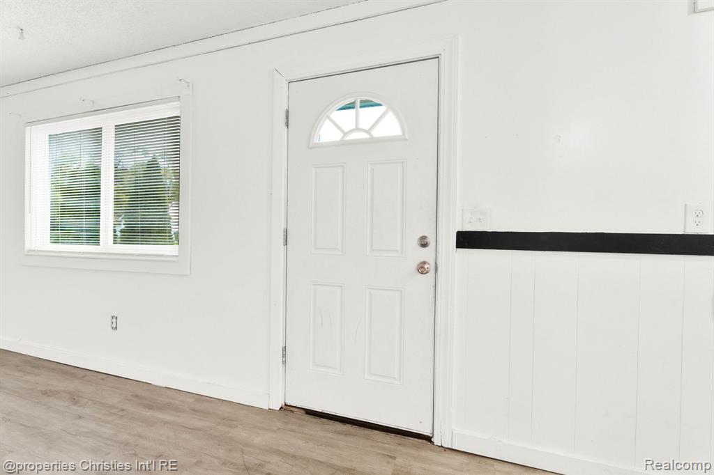 6516 Oak Street, Taylor, MI 48180 — Photo 4