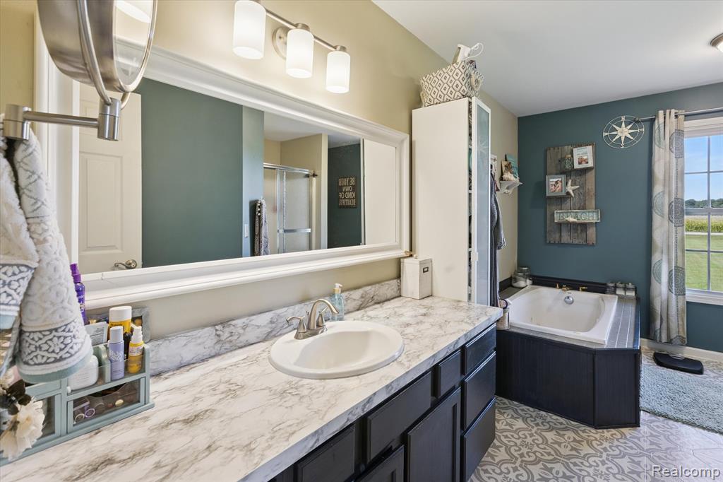 5625 Birch Run Road, Millington, MI 48746 — Photo 20