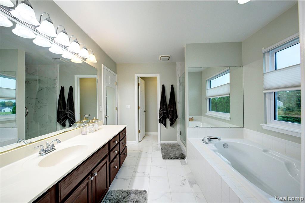 7862 Summer Breeze Trail, Howell, MI 48843 — Photo 30