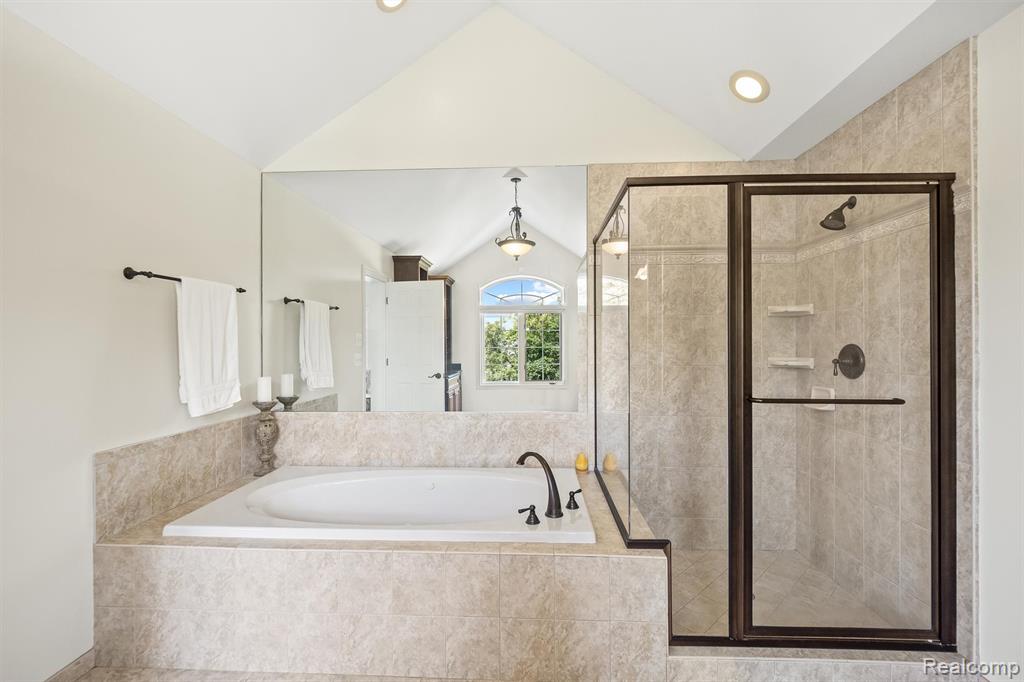 54468 Flamingo Drive, Shelby Twp, MI 48315 — Photo 26
