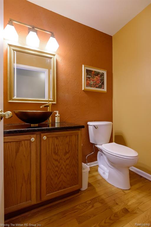 9501 Madison Drive, Belleville, MI 48111 — Photo 26