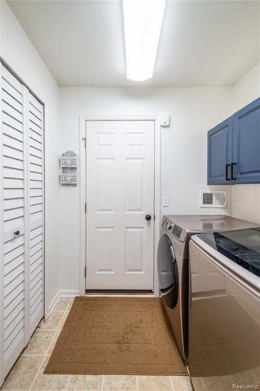 1375 Waverly Drive, White Lake, MI — Photo 15