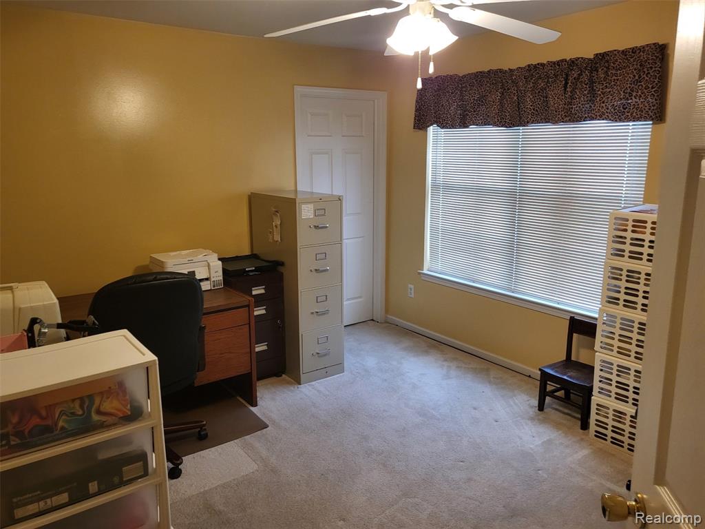 5216 Northwood Road, Grand Blanc, MI 48439 — Photo 13