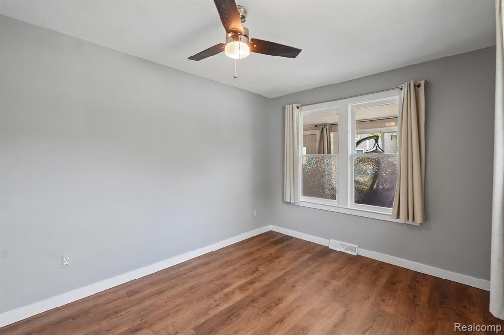 602 Florence Avenue, Royal Oak, MI 48067 — Photo 12